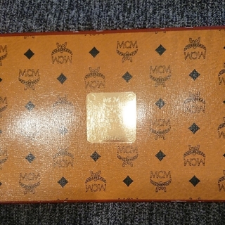 エムシーエム(MCM)のMCM  ハンドタオル(ハンカチ/ポケットチーフ)