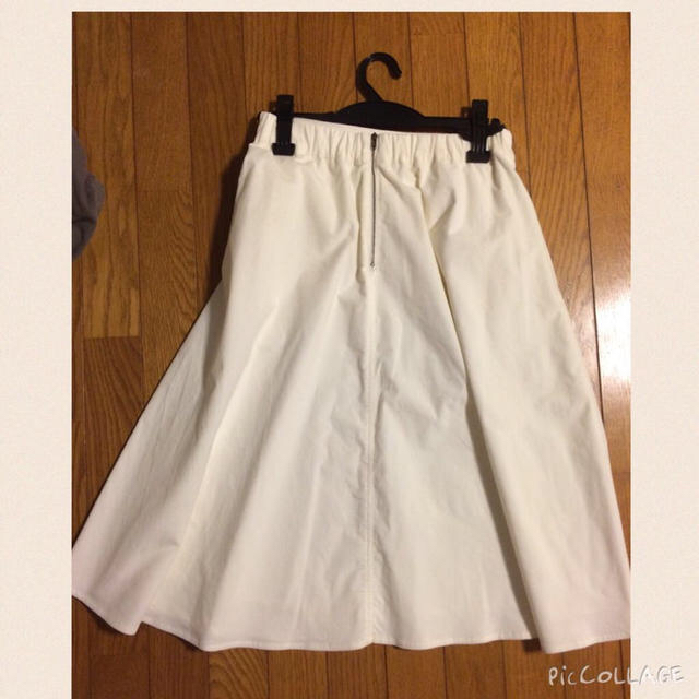 Mila Owen(ミラオーウェン)のミラオーウェンコーデュロイミディスカート レディースのスカート(ひざ丈スカート)の商品写真