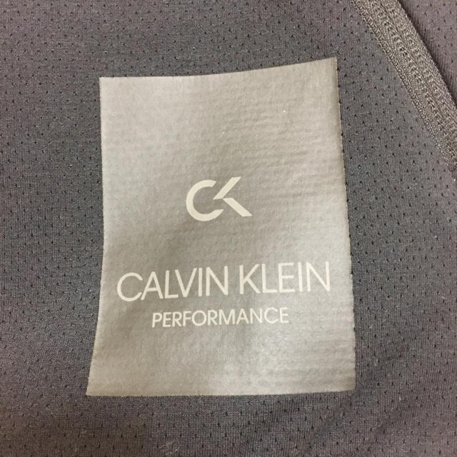 Calvin Klein(カルバンクライン)のCK Performance 未使用品 メンズのトップス(パーカー)の商品写真