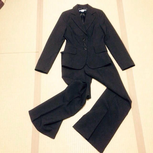 ZARA(ザラ)のZARAスーツ レディースのフォーマル/ドレス(スーツ)の商品写真
