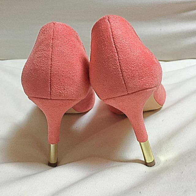 サーモンピンク ヒールパンプス レディースの靴/シューズ(ハイヒール/パンプス)の商品写真