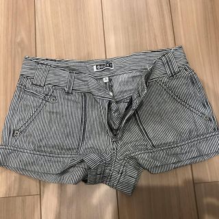 ロキシー(Roxy)のROXY ショートパンツ (ショートパンツ)