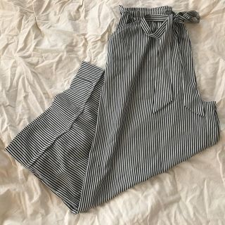 ザラ(ZARA)のzara widepants(カジュアルパンツ)