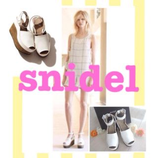 スナイデル(SNIDEL)のsnidel♡ストラップウエッジサンダル(サンダル)