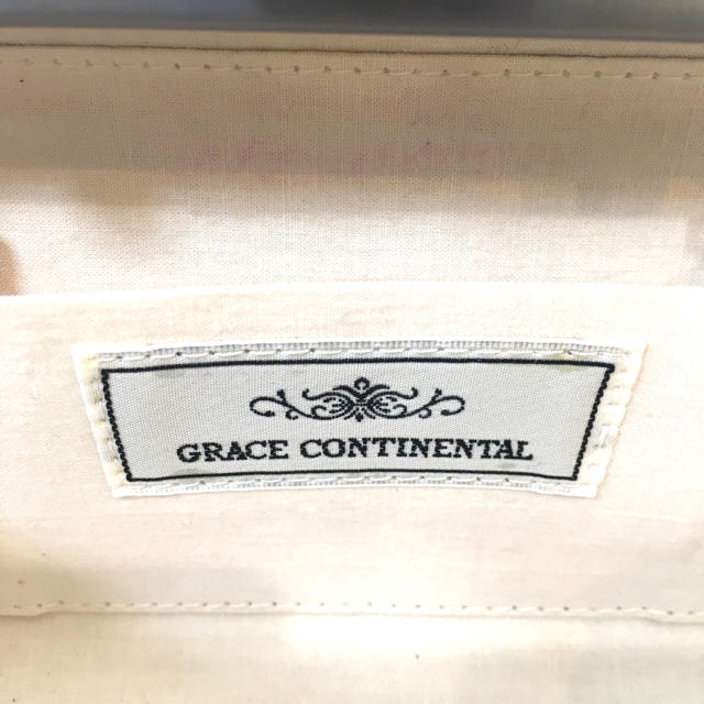 GRACE CONTINENTAL(グレースコンチネンタル)のグレースコンチネンタル パーティーバック 花柄  レディースのバッグ(ハンドバッグ)の商品写真