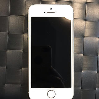 アップル(Apple)のiPhone 5s 16G(スマートフォン本体)