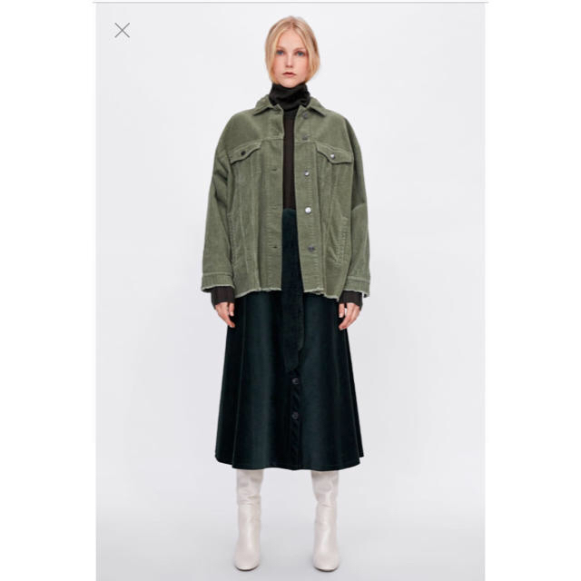 ZARA(ザラ)のZARA カーキ ジャケット レディースのジャケット/アウター(ミリタリージャケット)の商品写真