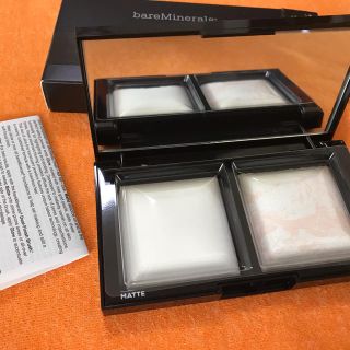 ベアミネラル(bareMinerals)のエマ様専売(フェイスパウダー)