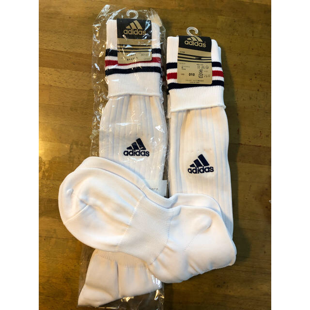 adidas(アディダス)のサッカーソックス 新品 2足 スポーツ/アウトドアのサッカー/フットサル(その他)の商品写真