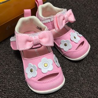 ムーンスター(MOONSTAR )の【美品】ムーンスター キャロット かわいい♡ リボン サンダル ピンク 女の子(サンダル)