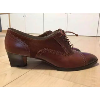 サルヴァトーレフェラガモ(Salvatore Ferragamo)のフェラガモ 革靴 茶色(ローファー/革靴)