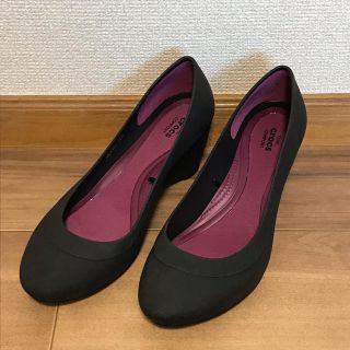 クロックス(crocs)のcrocs ／ lina wedge（クロックス ／ リナ ウェッジ）(ハイヒール/パンプス)