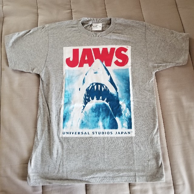 USJ(ユニバーサルスタジオジャパン)のJAWS ティーシャツ　S レディースのトップス(Tシャツ(半袖/袖なし))の商品写真