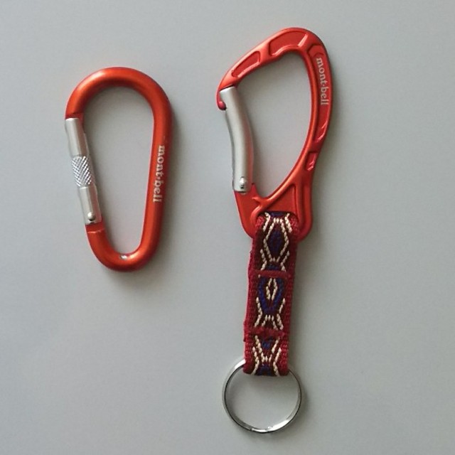 SALE/98%OFF】 モンベル カラビナ キーホルダー6 モンベル mont-bell カラビナ 赤