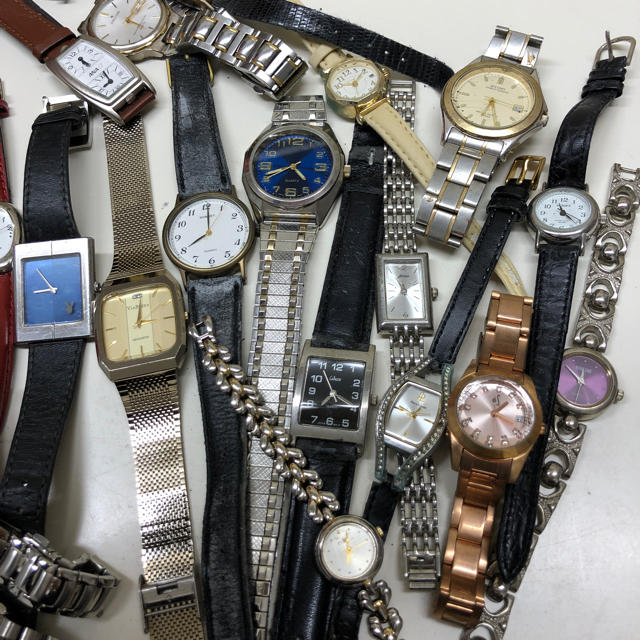 ZIPPO(ジッポー)のジャンク時計色々まとめて30本 メンズの時計(その他)の商品写真