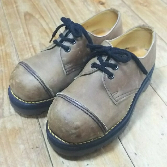 Dr.Martensドクターマーチン 3ホール スチールトゥおでこ靴