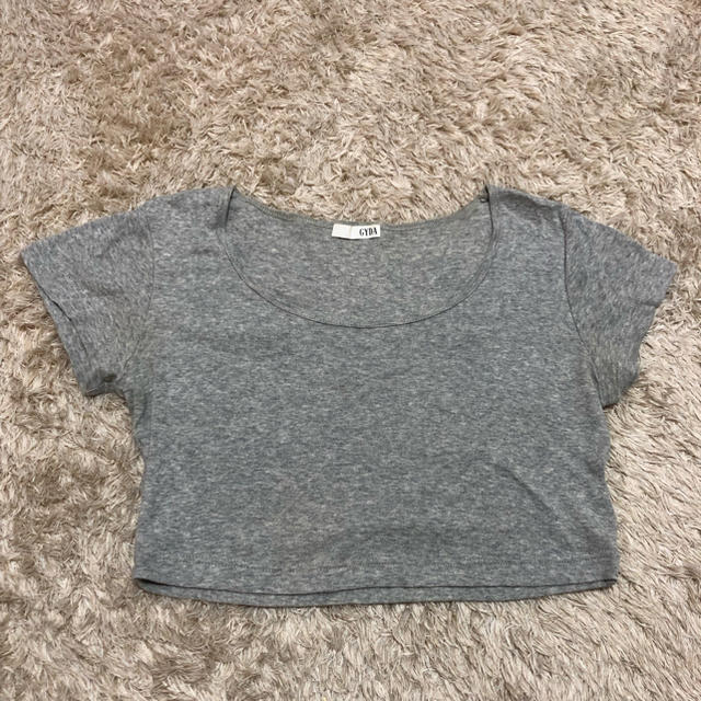 GYDA(ジェイダ)のGYDA  Tシャツ レディースのトップス(Tシャツ(半袖/袖なし))の商品写真