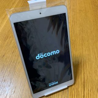 エヌティティドコモ(NTTdocomo)の【新品】dtab Compact d-02K ゴールド SIMフリー済 状態○(タブレット)