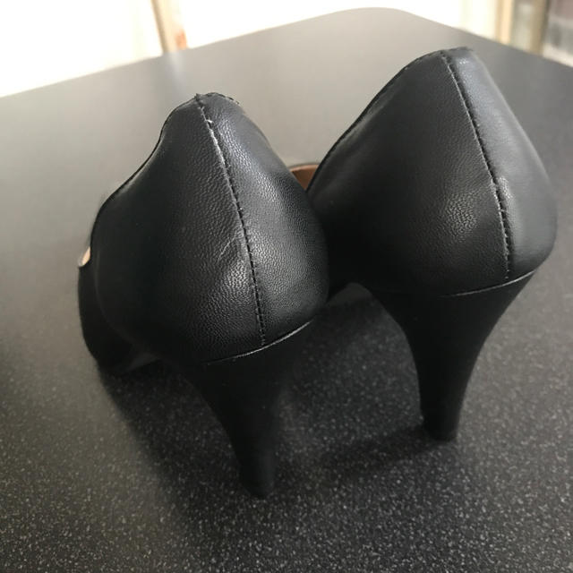 AZUL by moussy(アズールバイマウジー)の黒パンプスM AZUL22.5から23センチ レディースの靴/シューズ(ハイヒール/パンプス)の商品写真