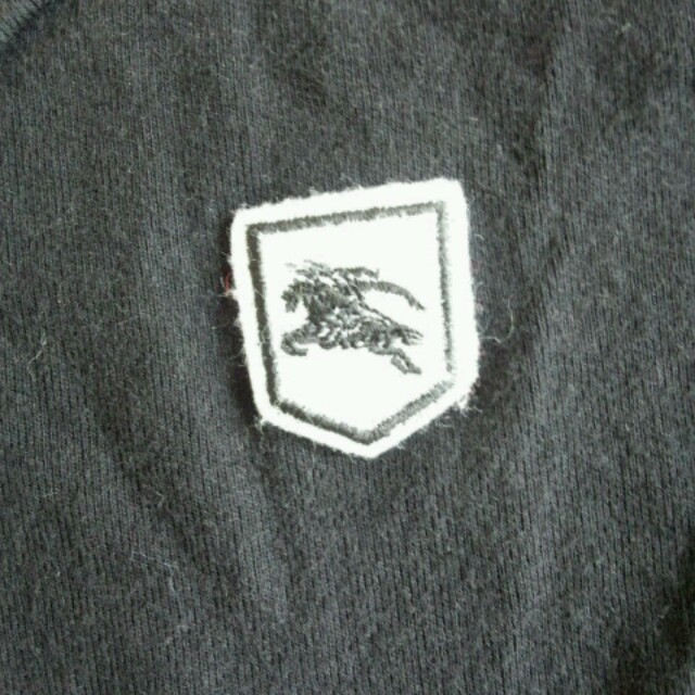 BURBERRY(バーバリー)のバーバリーブルーレーベル黒のカットソー レディースのトップス(カットソー(半袖/袖なし))の商品写真