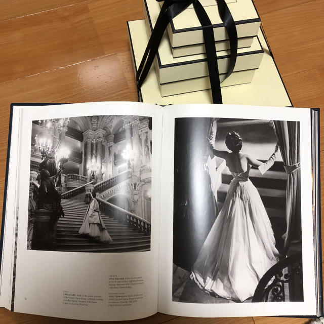 Dior(ディオール)の洋書 エンタメ/ホビーの本(洋書)の商品写真