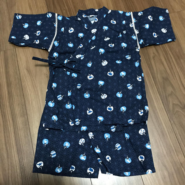 西松屋(ニシマツヤ)の甚平 うちわ柄 キッズ/ベビー/マタニティのキッズ服男の子用(90cm~)(甚平/浴衣)の商品写真