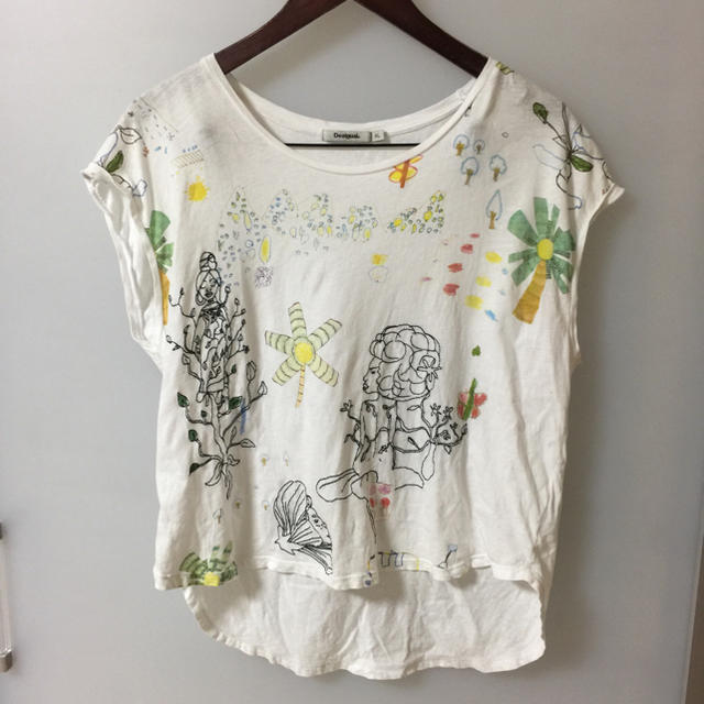 DESIGUAL(デシグアル)のdesigual デシグアル 半袖 トップス Tシャツ XLサイズ レディースのトップス(Tシャツ(半袖/袖なし))の商品写真