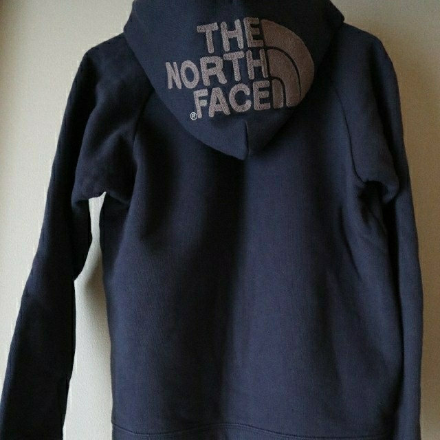 THE NORTH FACE(ザノースフェイス)のTHE NORTH FACE　リアビュー　パーカー レディースのトップス(パーカー)の商品写真