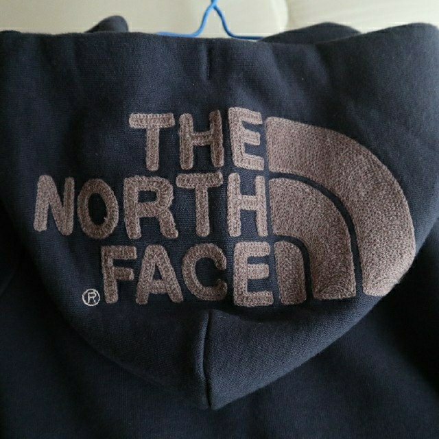 THE NORTH FACE(ザノースフェイス)のTHE NORTH FACE　リアビュー　パーカー レディースのトップス(パーカー)の商品写真