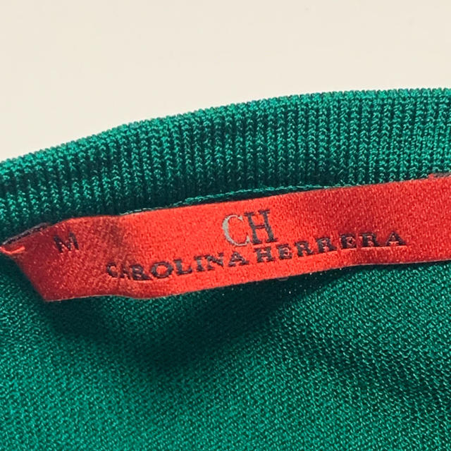 CAROLINA HERRERA(キャロライナヘレナ)のゆかつ様専用 5分丈カーディガン レディースのトップス(カーディガン)の商品写真