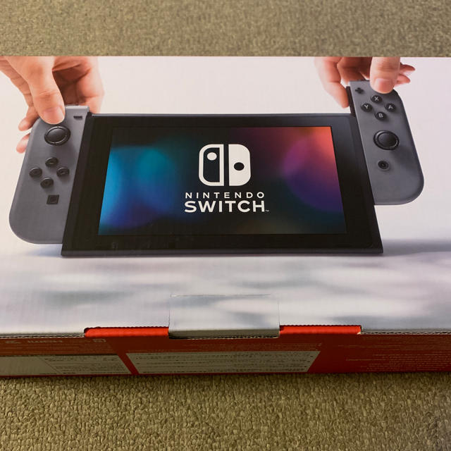 Nintendo Switch(ニンテンドースイッチ)のはちろー様専用 任天堂スイッチ本体 新品未開封 エンタメ/ホビーのゲームソフト/ゲーム機本体(家庭用ゲーム機本体)の商品写真