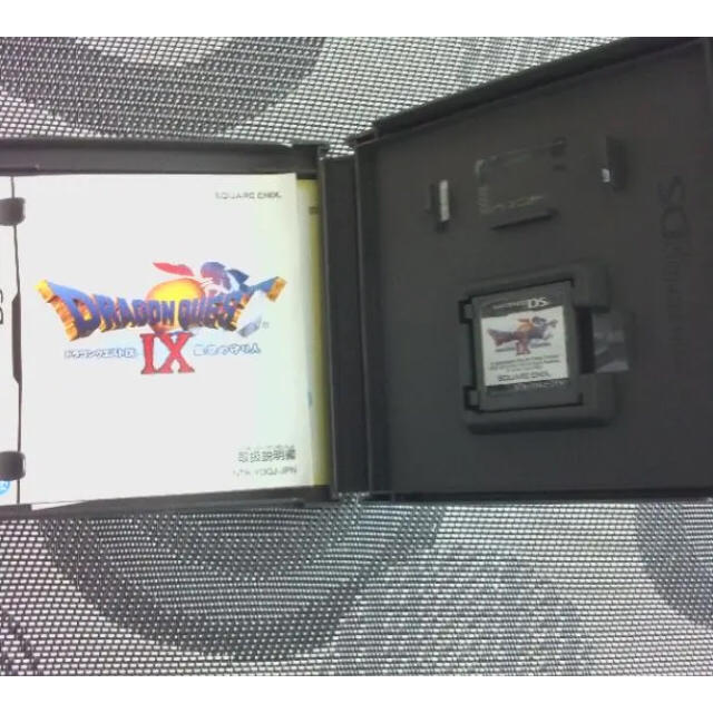 ニンテンドーDS(ニンテンドーDS)のドラゴンクエストIX 星空の守り人　DS エンタメ/ホビーのゲームソフト/ゲーム機本体(家庭用ゲームソフト)の商品写真