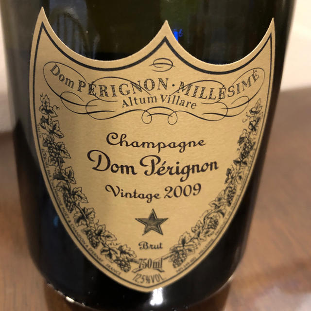 Dom Pérignon(ドンペリニヨン)のドンペリ 2009 食品/飲料/酒の酒(シャンパン/スパークリングワイン)の商品写真