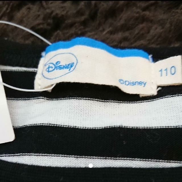 Disney(ディズニー)の《新品タグ付》ディズニー ミッキー ロンT トップス 110 キッズ/ベビー/マタニティのキッズ服女の子用(90cm~)(Tシャツ/カットソー)の商品写真