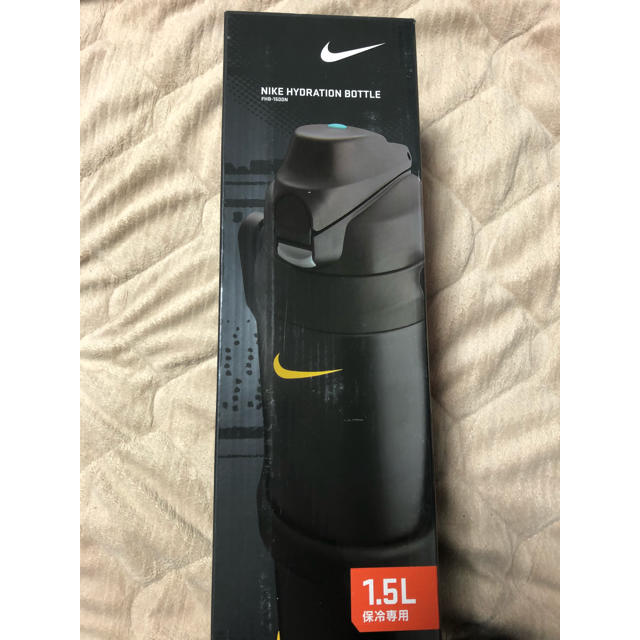 NIKE(ナイキ)のNIKE 水筒 ハイドレーションボトル 1.5L インテリア/住まい/日用品のキッチン/食器(タンブラー)の商品写真