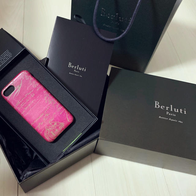 Berluti♡ベルルッティ♡スマホ iPhoneケース♡iPhoneカバー