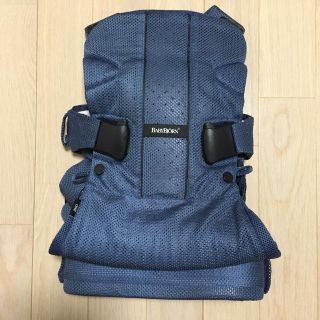 ベビービョルン(BABYBJORN)のベビービョルン ONE＋Air メッシュ  抱っこ紐 ベビーキャリア(抱っこひも/おんぶひも)