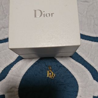 クリスチャンディオール(Christian Dior)の美品☆可愛い☆Dior☆ペンダントトップ☆チャーム☆k１８ YG☆(チャーム)