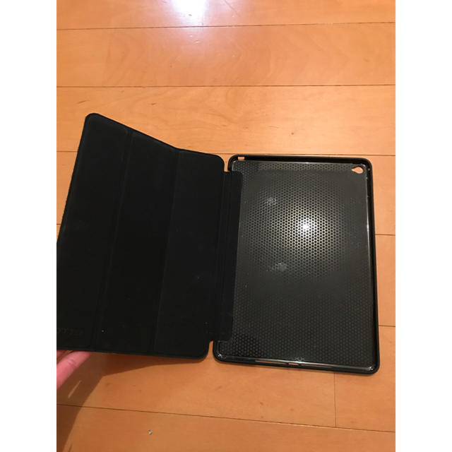 iPad(アイパッド)のiPad air2 64ギガ シルバー スマホ/家電/カメラのPC/タブレット(タブレット)の商品写真