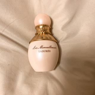 レメルヴェイユーズラデュレ(Les Merveilleuses LADUREE)のLADUREE 美容液(美容液)
