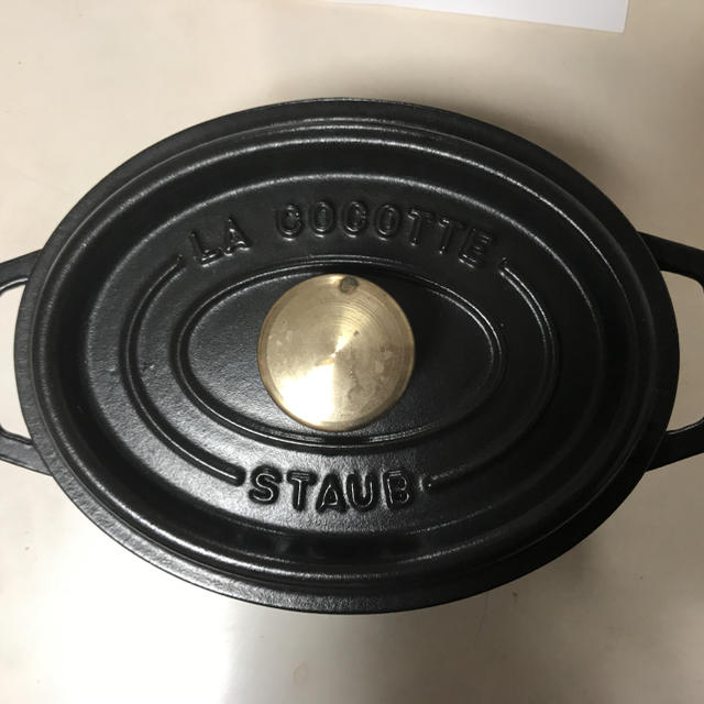 STAUB - ストウブ STOUB オーバル17㎝の通販 by Miny｜ストウブならラクマ