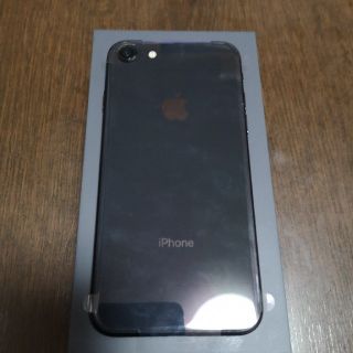 アイフォーン(iPhone)のiphone8　SIMフリー　新品　送料込み　シムフリー(スマートフォン本体)