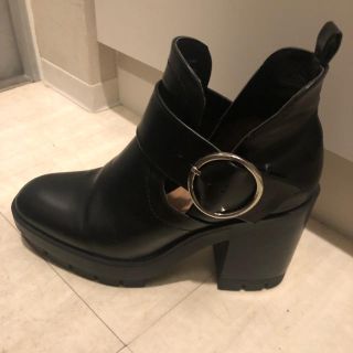 ザラ(ZARA)のzara ショートブーツ(ブーツ)