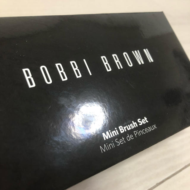 BOBBI BROWN(ボビイブラウン)の未使用★Bobbybrown ミニブラシセット コスメ/美容のキット/セット(コフレ/メイクアップセット)の商品写真