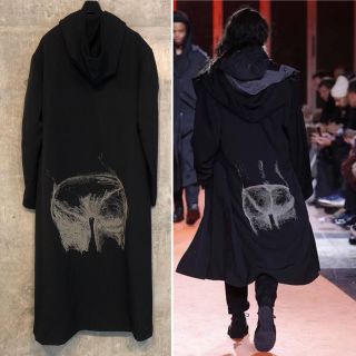 ヨウジヤマモト(Yohji Yamamoto)の美品 ヨウジヤマモト シワギャバお尻抜染　フードロングジャケット ［311］ (ステンカラーコート)