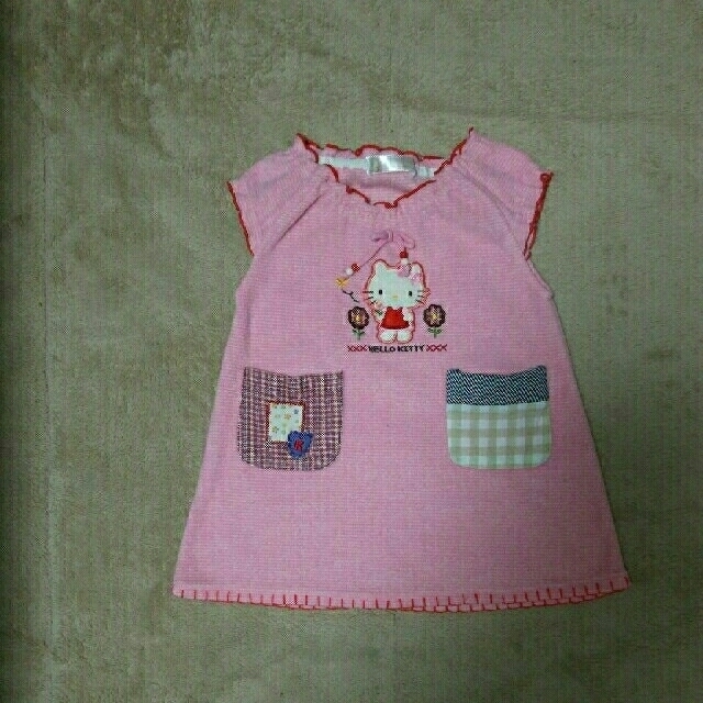 ハローキティ(ハローキティ)のHELLOKitty  ワンピース90 キッズ/ベビー/マタニティのキッズ服女の子用(90cm~)(ワンピース)の商品写真