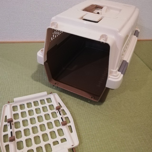 ペットキャリー 犬 猫 その他のペット用品(かご/ケージ)の商品写真