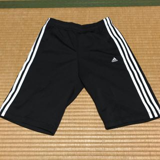 アディダス(adidas)のadidas ハーフパンツ(ハーフパンツ)