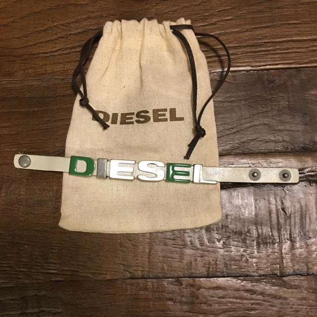 DIESEL(ディーゼル)の値下げ✳︎ディーゼルブレスレット レディースのアクセサリー(ブレスレット/バングル)の商品写真