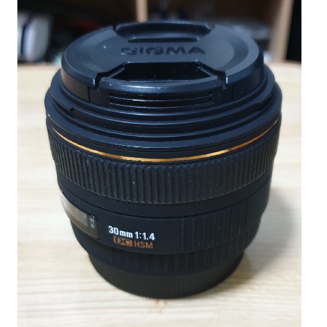 SIGMA(シグマ)のSigma 30mm f1.4 DC HSM キャノン用 ジャンク スマホ/家電/カメラのカメラ(レンズ(単焦点))の商品写真